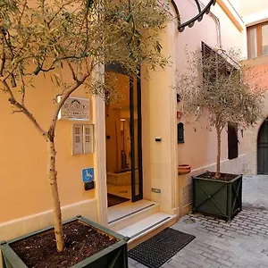 3* Aparthotel Arco Antico