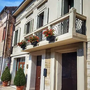 https://villa-cavour.emilia-romagnahotels.net