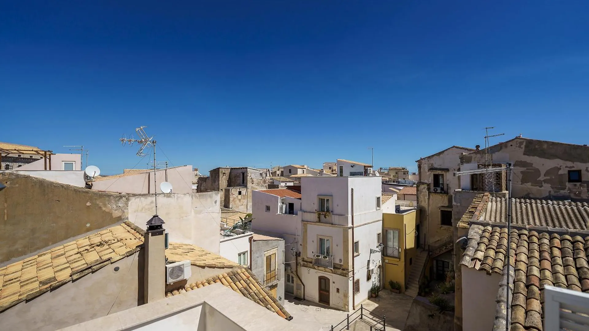 Ortigia Boutique Palace Syracuse Aparthotel