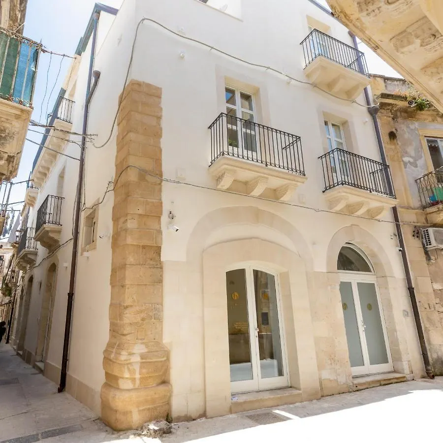 Ortigia Boutique Palace Syracuse Aparthotel